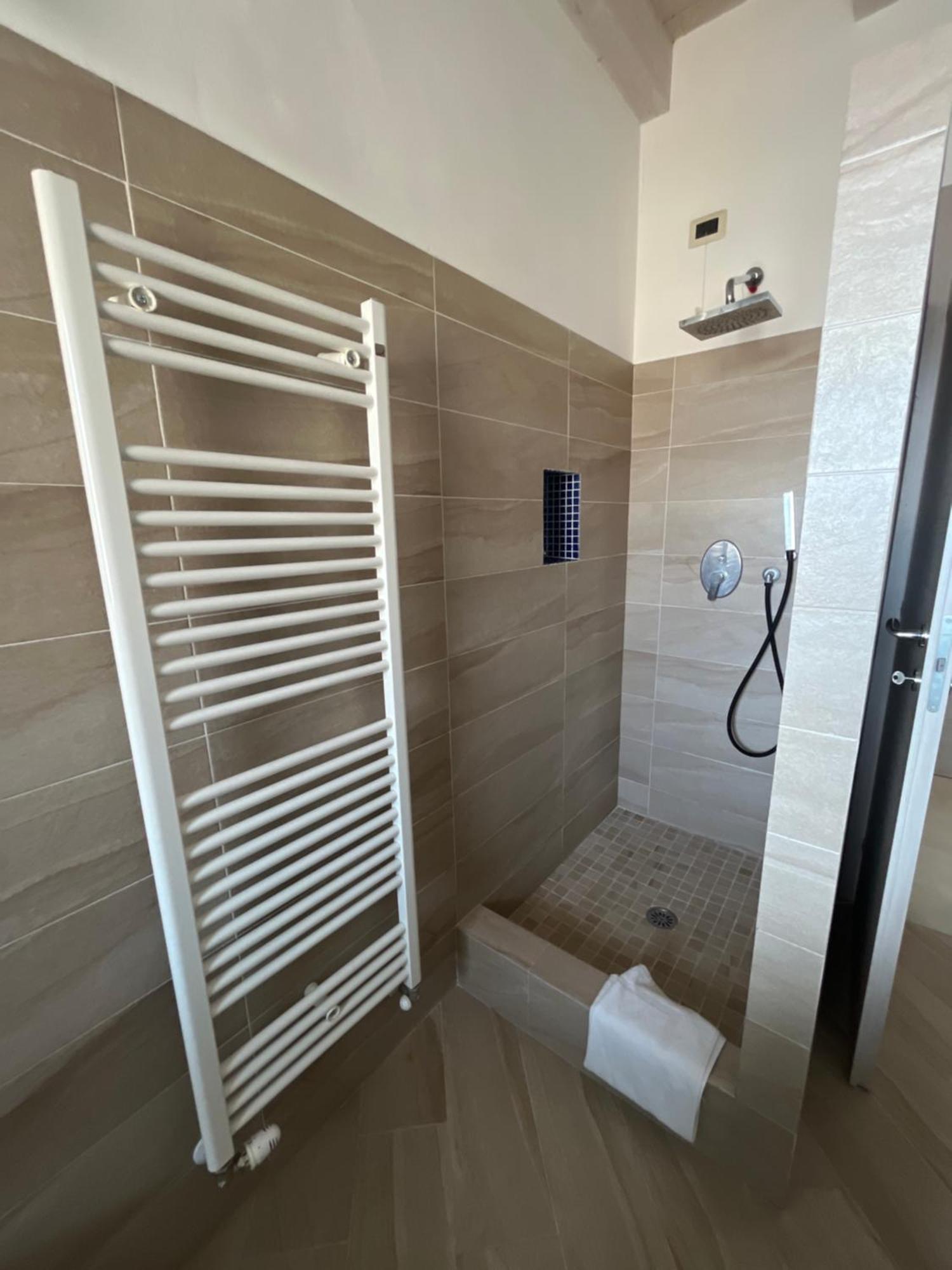 Appartamento Masha Como Mozzate Exterior photo