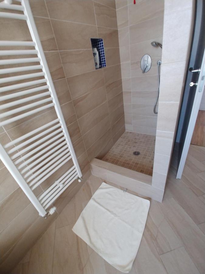Appartamento Masha Como Mozzate Exterior photo